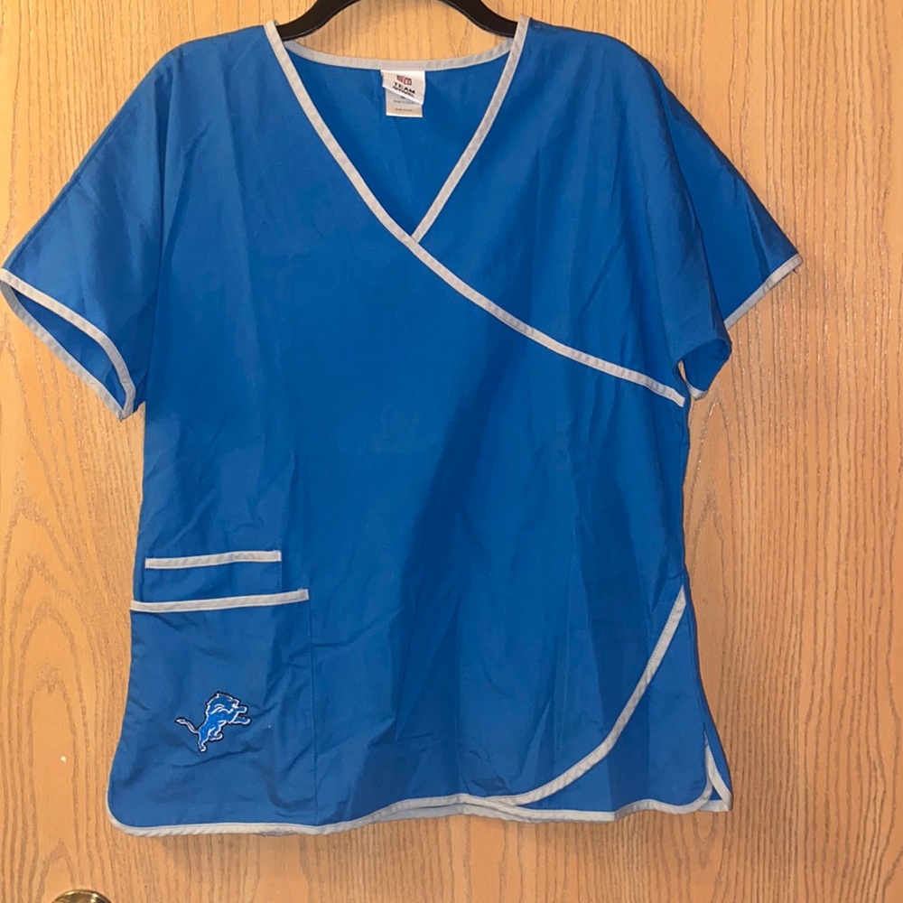 NFL Detroit Lions Scrub Top